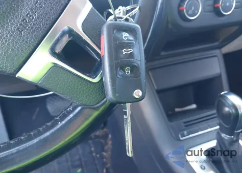 2013 Volkswagen Tiguan S из США, поврежденный, VIN WVGBV3AX7DW625193